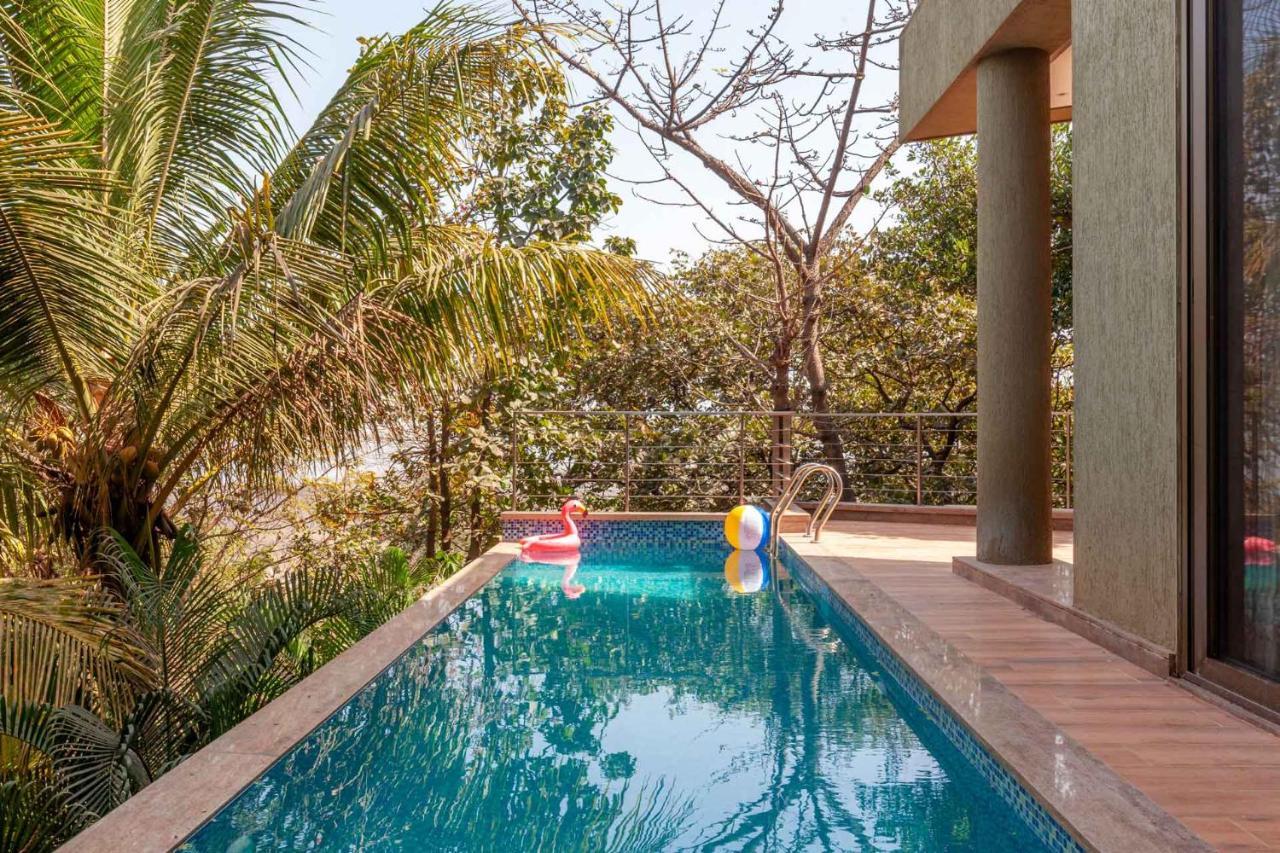 The Blue Horizon By Stayvista - Featuring A Beach-View Villa With A Swimming Pool, Indoor Games, And A Relaxing Balcony Алибаг Экстерьер фото
